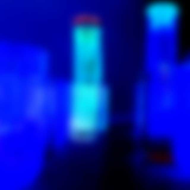 08Blau640