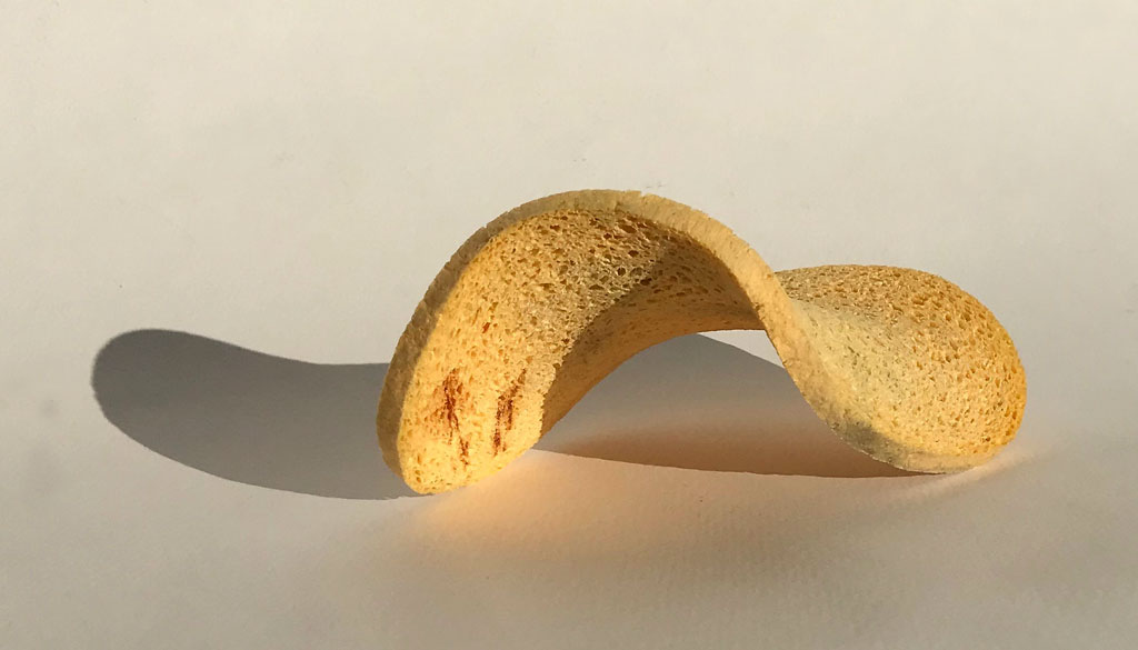 Sattelflaechen gewoelbte Formen umgekehrt