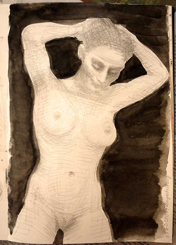 Akt vor schwarzem Hintergrund